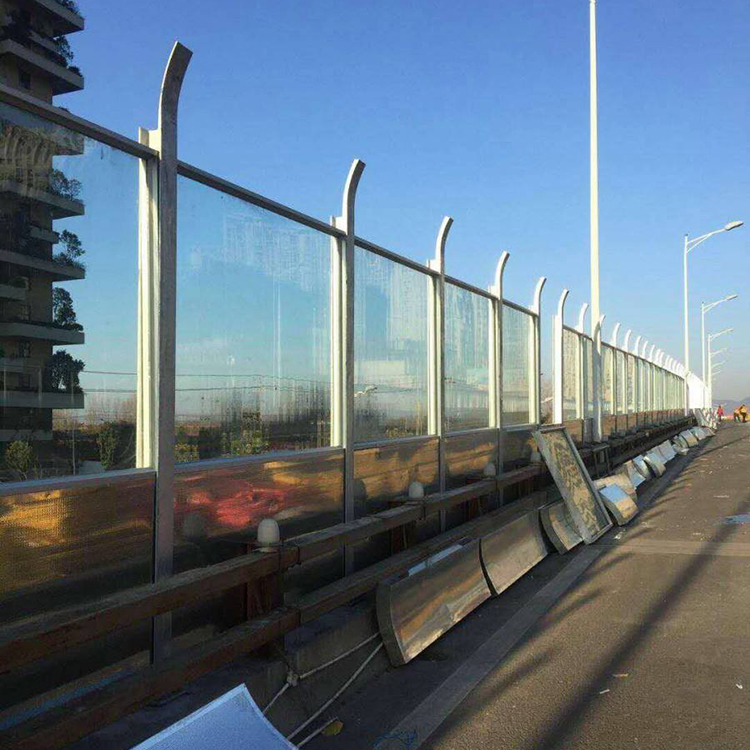 建安金屬聲屏障 多領(lǐng)域噪聲控制的有效解決方案